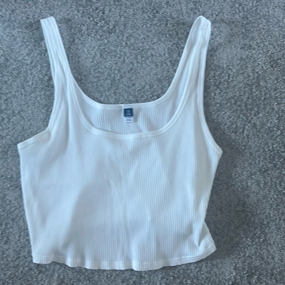 Old Navy Tops - Old Navy Cropped Tank Top